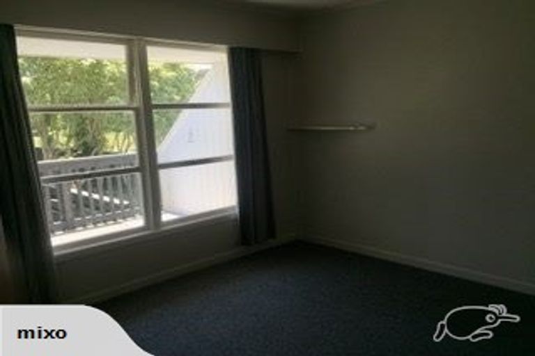Photo of property in 4a Rheingold Place, Huapai, Kumeu, 0810