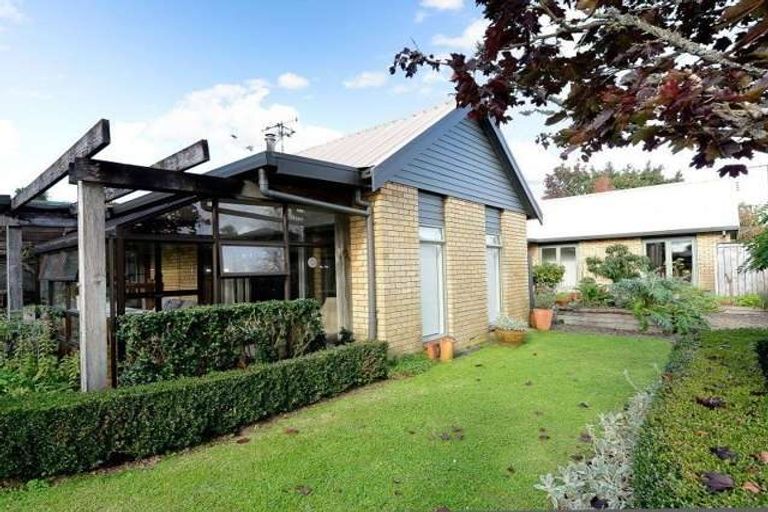 Photo of property in 9 Claude Street, Fairfield, Hamilton, 3214