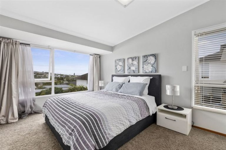 Photo of property in 1/51 East Coast Road, Milford, Auckland, 0620