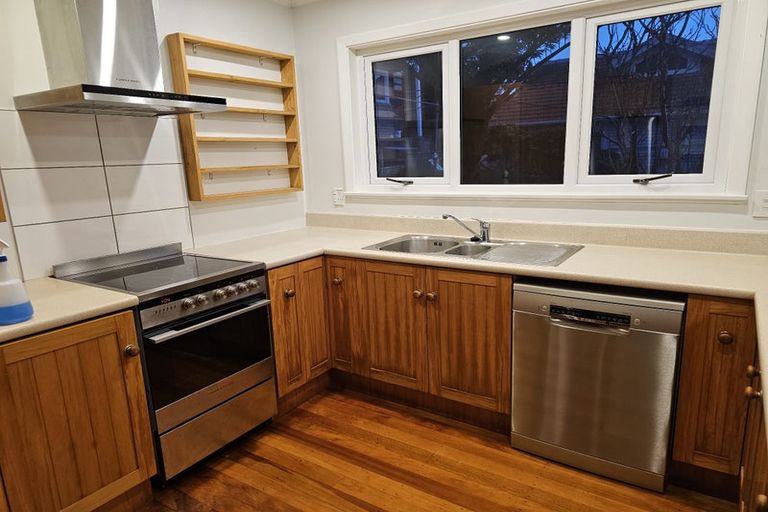 Photo of property in 31 Upoko Road, Hataitai, Wellington, 6021