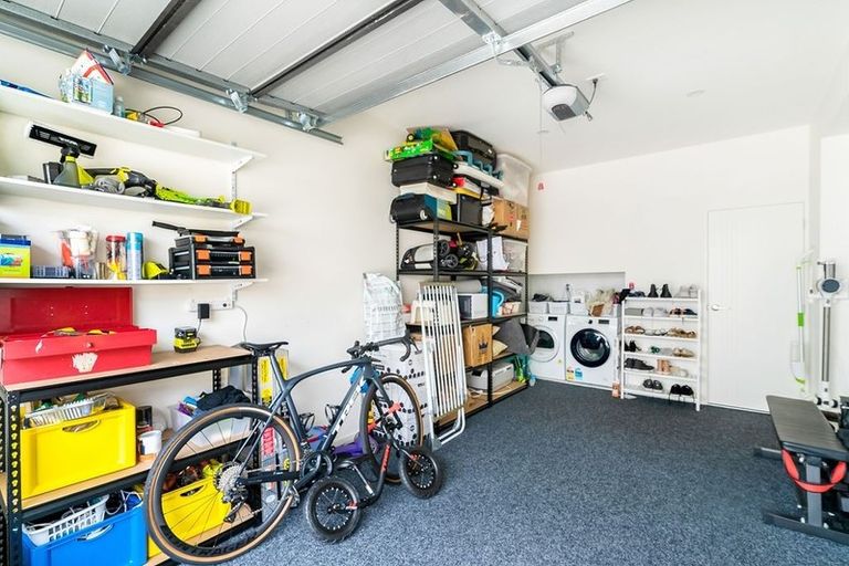 Photo of property in 66c Donovan Avenue, Massey, Auckland, 0614