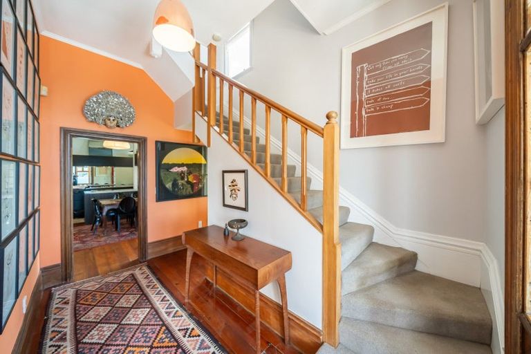 Photo of property in 55 Paremata Road, Paremata, Porirua, 5024