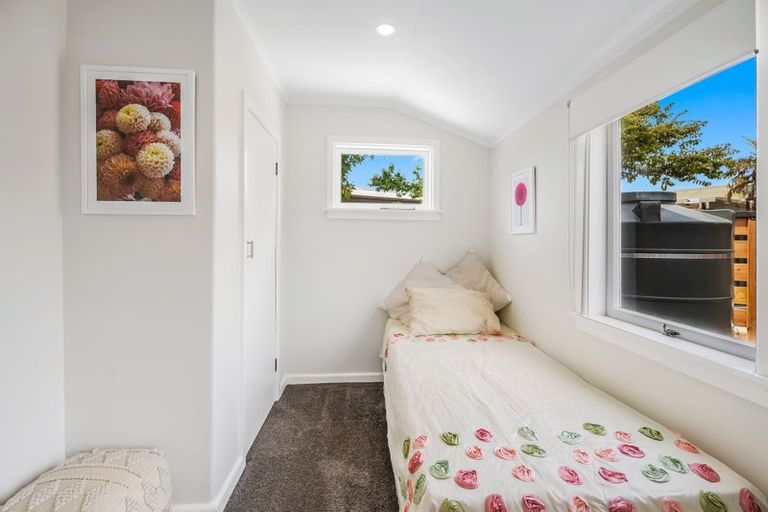 Photo of property in 31 Carnell Street, Napier South, Napier, 4110