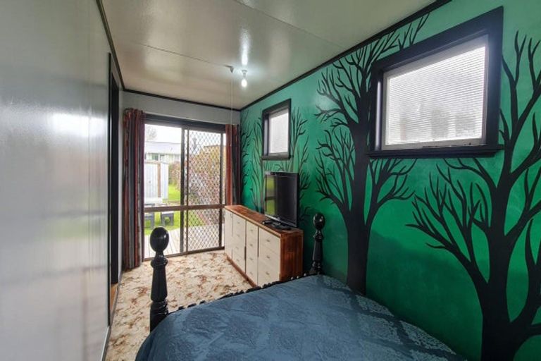 Photo of property in 11 Terrace Street, Marton, 4710