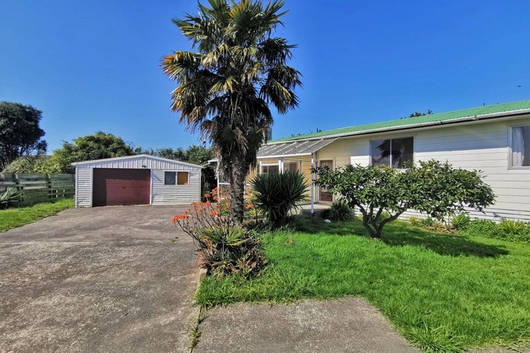 Photo of property in 12 Churchill Avenue, Wairoa, 4108
