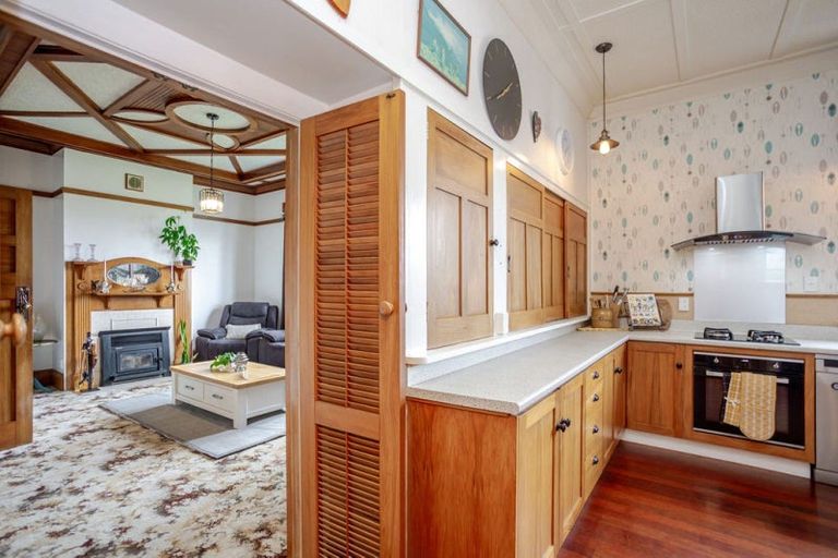 Photo of property in 39 Guy Street, Dannevirke, 4930