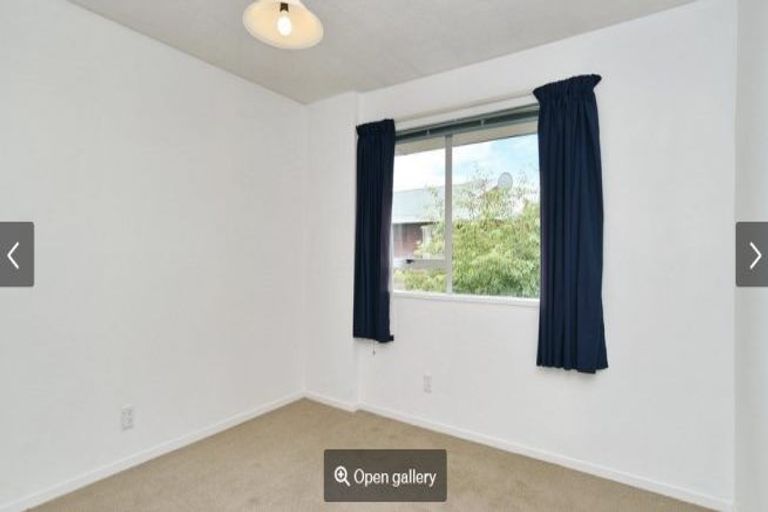 Photo of property in 10 Rachel Place, Avonhead, Christchurch, 8042