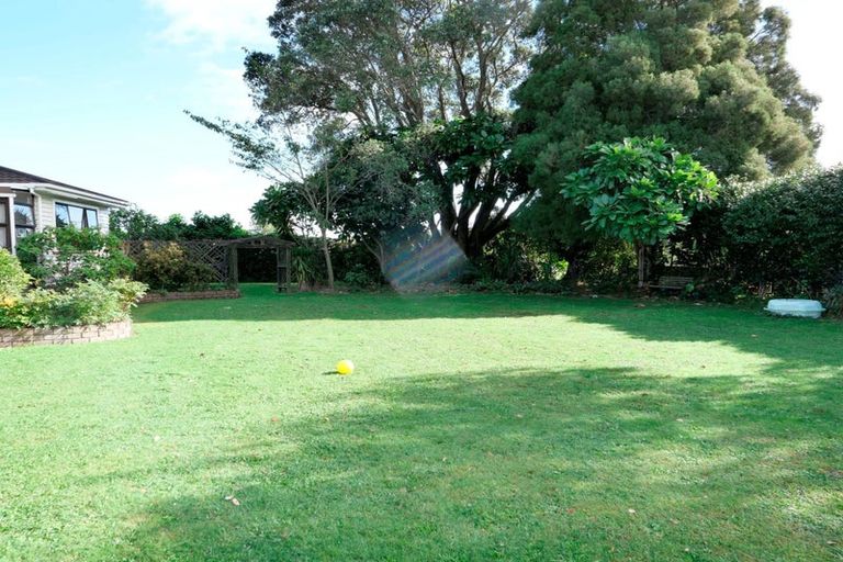 Photo of property in 86-88 Mcleavey Road, Ohau, Levin, 5570