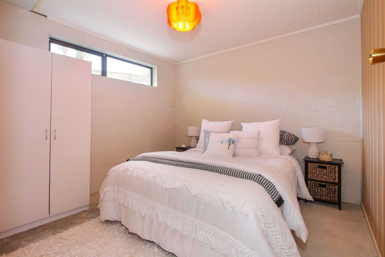 Photo of property in 15 Bishopgate Street, Birkdale, Auckland, 0626