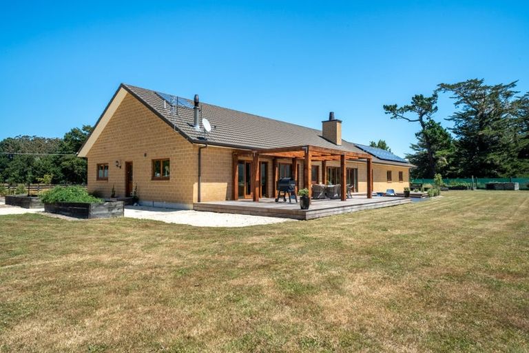 Photo of property in 69 Longwood Road, South Featherston, Featherston, 5771