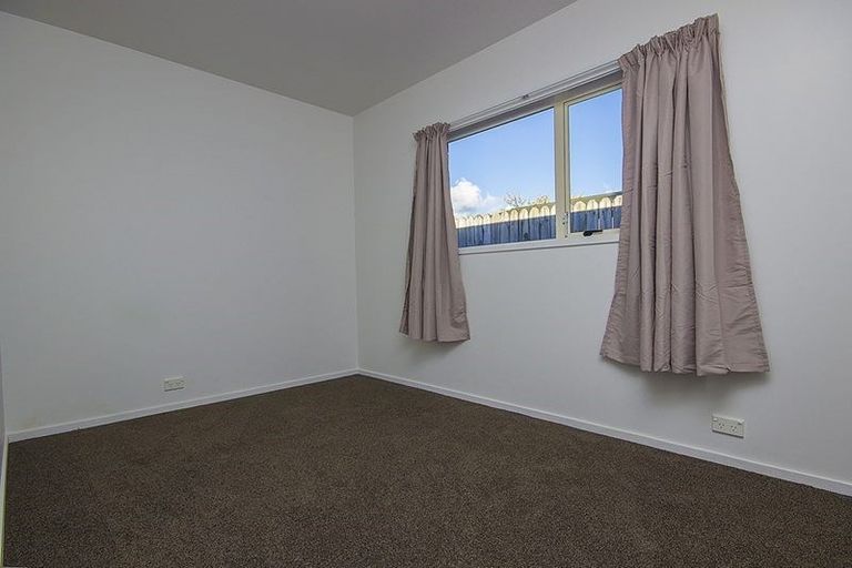 Photo of property in 15 Freda Place, Favona, Auckland, 2024