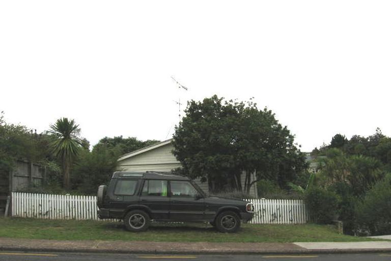 Photo of property in 45 Glamorgan Drive, Torbay, Auckland, 0630