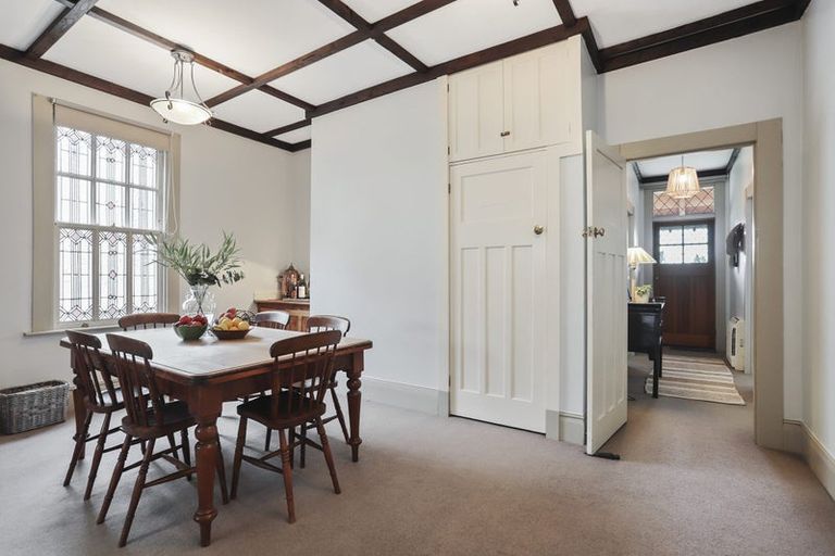 Photo of property in 15 Huia Road, Titirangi, Auckland, 0604