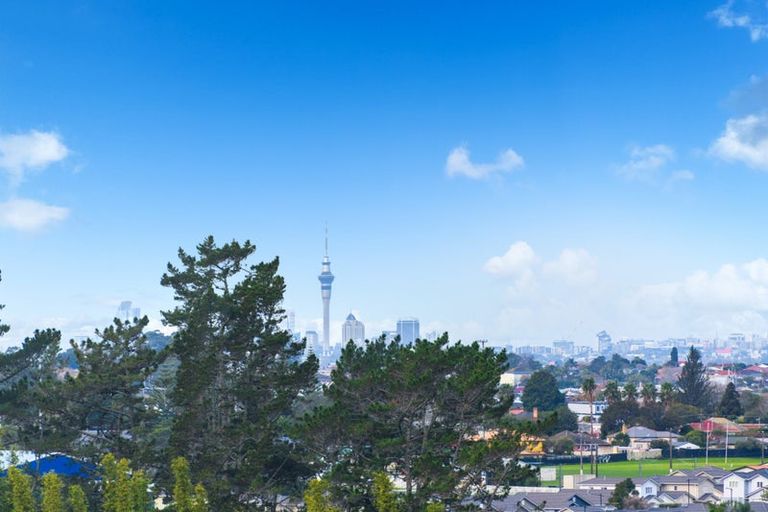 Photo of property in 10 Sauvignon Avenue, Ranui, Auckland, 0612