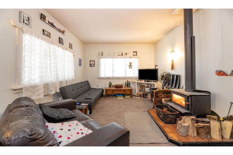 Photo of property in 10 Sewell Street, Kaiapoi, 7630