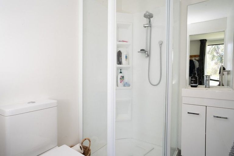 Photo of property in 3 Roland Lane, Mount Pleasant, Christchurch, 8081