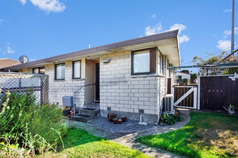 Photo of property in 1/26 Shands Road, Hornby, Christchurch, 8042