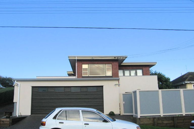 Photo of property in 14 Sweetman Avenue, Paraparaumu Beach, Paraparaumu, 5032