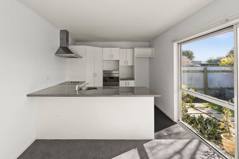 Photo of property in 135a Gloucester Street, Taradale, Napier, 4112