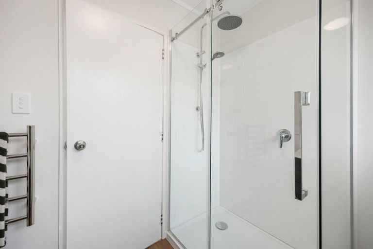 Photo of property in 1/1 Saint Olpherts Avenue, Hamilton East, Hamilton, 3216
