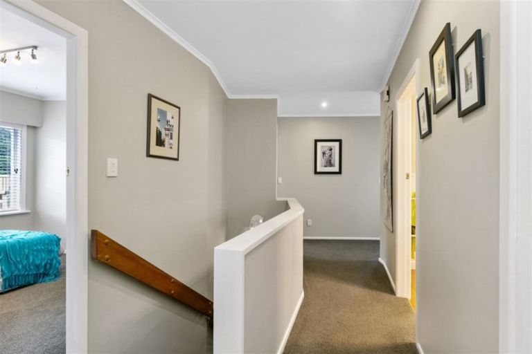 Photo of property in 50 Spencer Street, Crofton Downs, Wellington, 6035