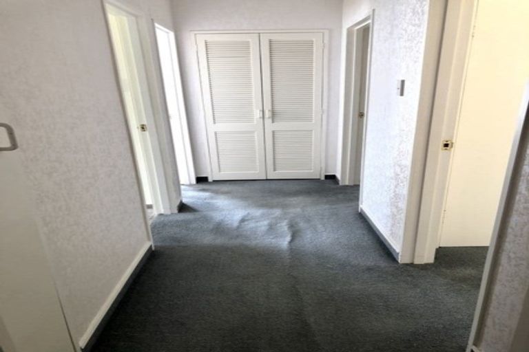 Photo of property in 3 Cambridge Terrace, Taradale, Napier, 4112