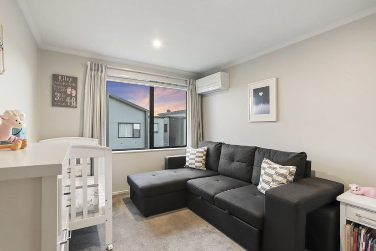 Photo of property in 20 Grey Warbler Road, Hobsonville, Auckland, 0616