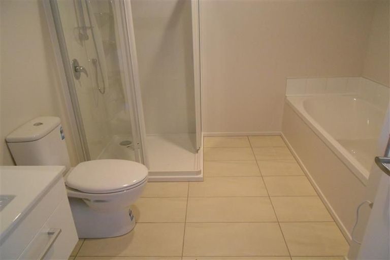 Photo of property in 186 Mark Avenue, Grenada Village, Wellington, 6037