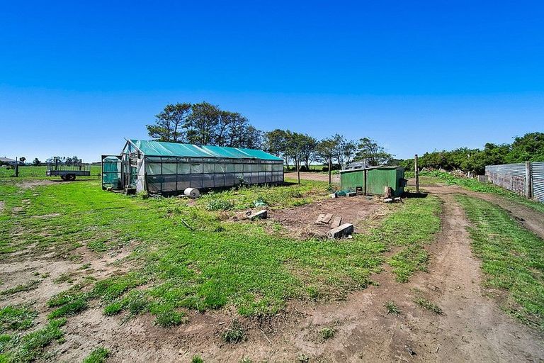 Photo of property in 2 Tauhuri Street, Manaia, Hawera, 4678