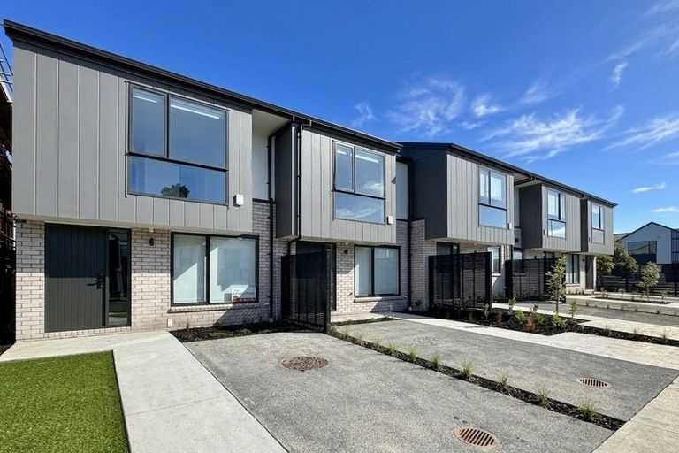 Photo of property in 14 Paapaakiri Loop, Takanini, 2112