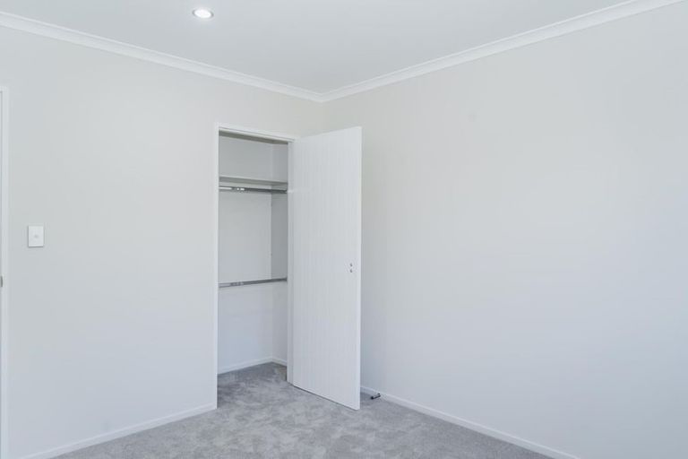 Photo of property in 79a Russell Road, Manurewa, Auckland, 2102