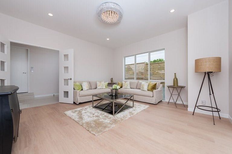 Photo of property in 218a Metcalfe Road, Ranui, Auckland, 0612