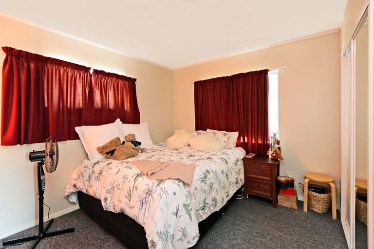 Photo of property in 22a&b Milton Road, Bluff Hill, Napier, 4110
