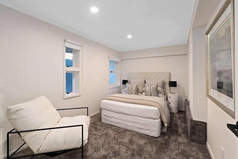 Photo of property in 131 Churchill Road, Rothesay Bay, Auckland, 0630