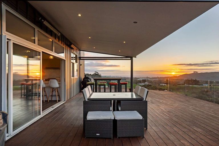 Photo of property in 25 Medhurst Road, Bombay, 2675