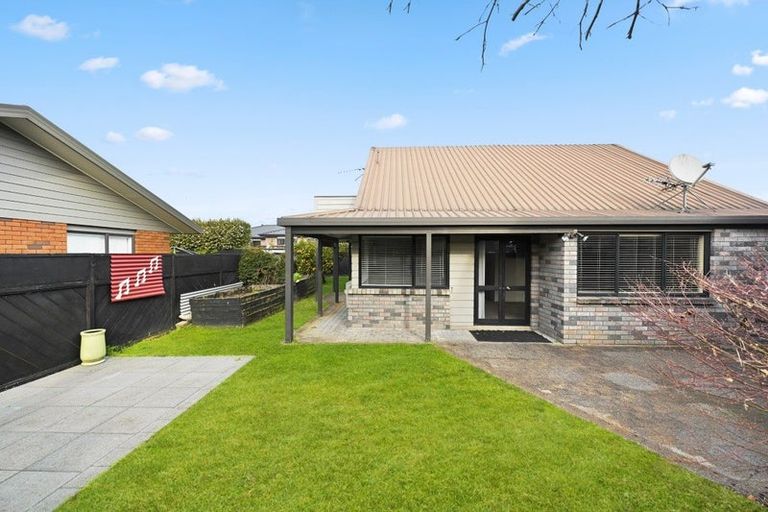 Photo of property in 32a Ashley Street, St Andrews, Hamilton, 3200