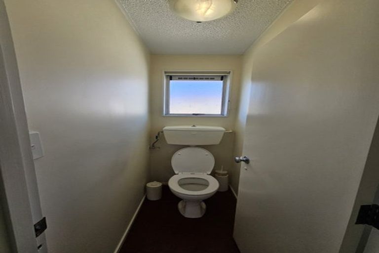 Photo of property in 2/14 Haast Street, Linwood, Christchurch, 8011
