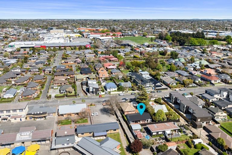 Photo of property in 24a Vagues Road, Northcote, Christchurch, 8052