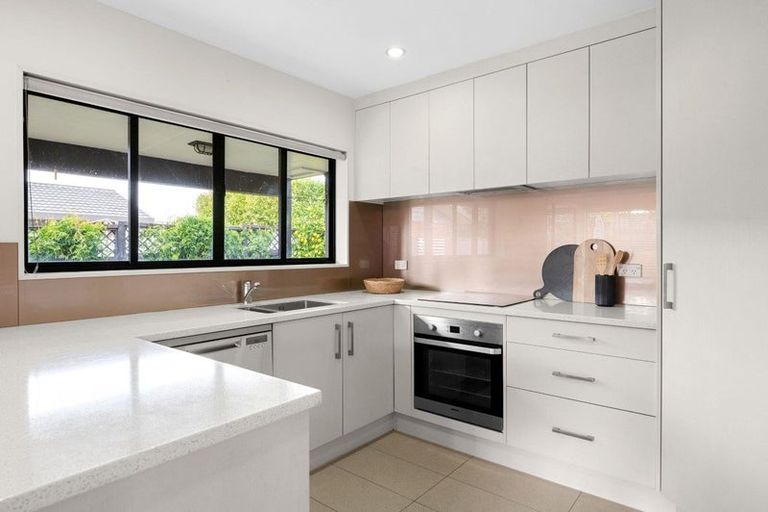 Photo of property in 32a Ashley Street, St Andrews, Hamilton, 3200