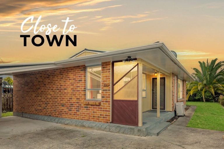 Photo of property in 18f2- Seddon Street, Wallaceville, Upper Hutt, 5018