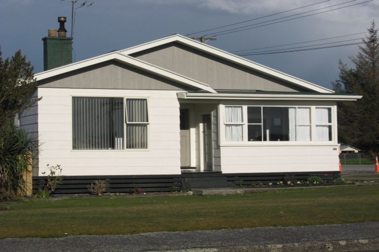 Photo of property in 146 Sale Street, Hokitika, 7810