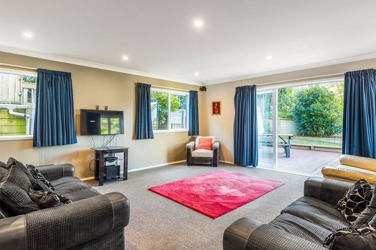 Photo of property in 20 Dell Road, Raumati South, Paraparaumu, 5032