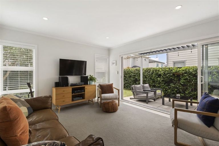 Photo of property in 30 Myland Drive, Hobsonville, Auckland, 0616