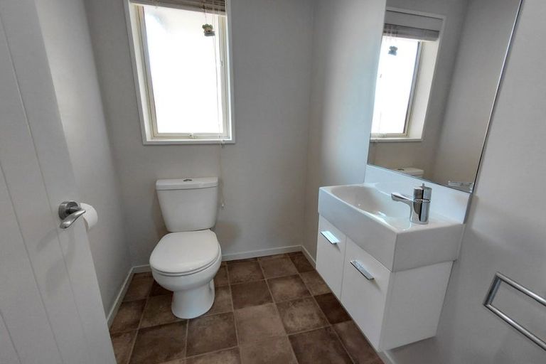 Photo of property in 17 Freyberg Street, Rangiora, 7400