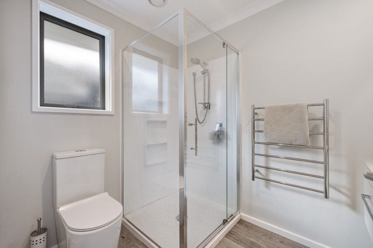 Photo of property in 3 Tractor Way, Papamoa, 3118