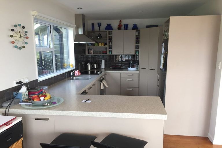 Photo of property in 1 Fettes Crescent, Seatoun, Wellington, 6022