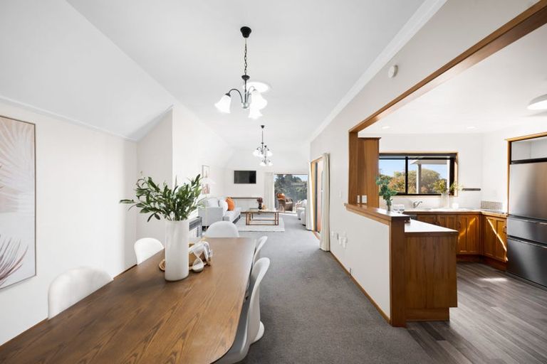 Photo of property in 4/100 Beerescourt Road, Beerescourt, Hamilton, 3200