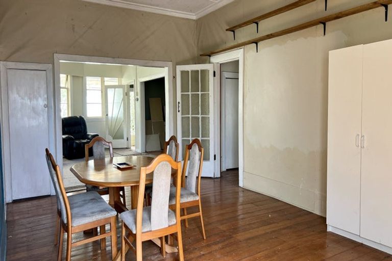 Photo of property in 31 Brougham Street, Westport, 7825