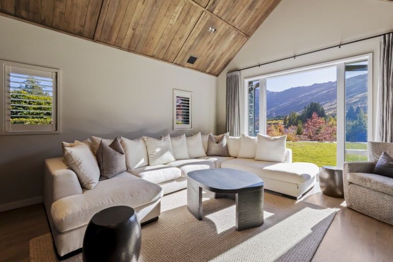 Photo of property in Millbrook Resort, 22 Ayrburn Ridge, Arrowtown, 9371