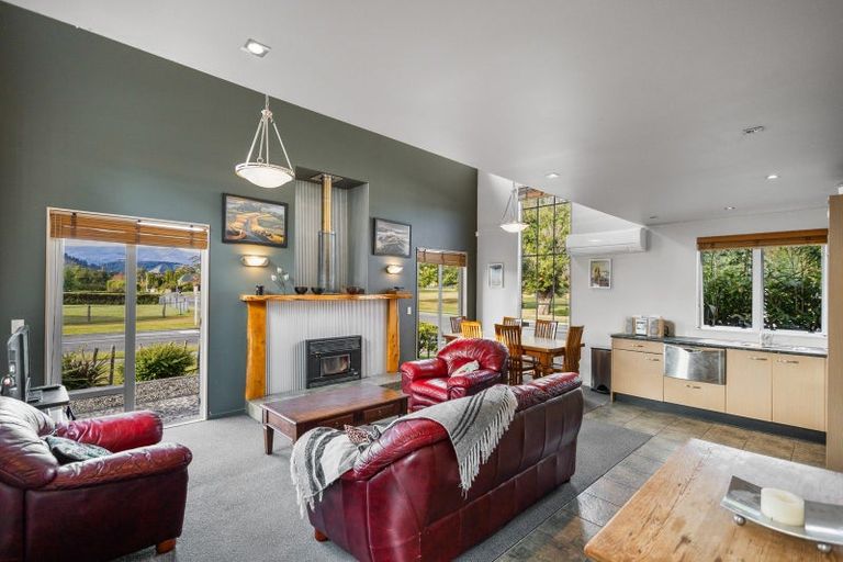 Photo of property in 16b Tay Street, Ohakune, 4625